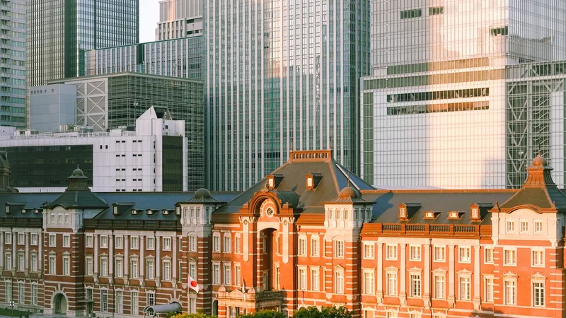 人口減少でも、日本は軽くならない