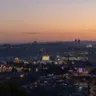 中東の都市景観を象徴する夕景